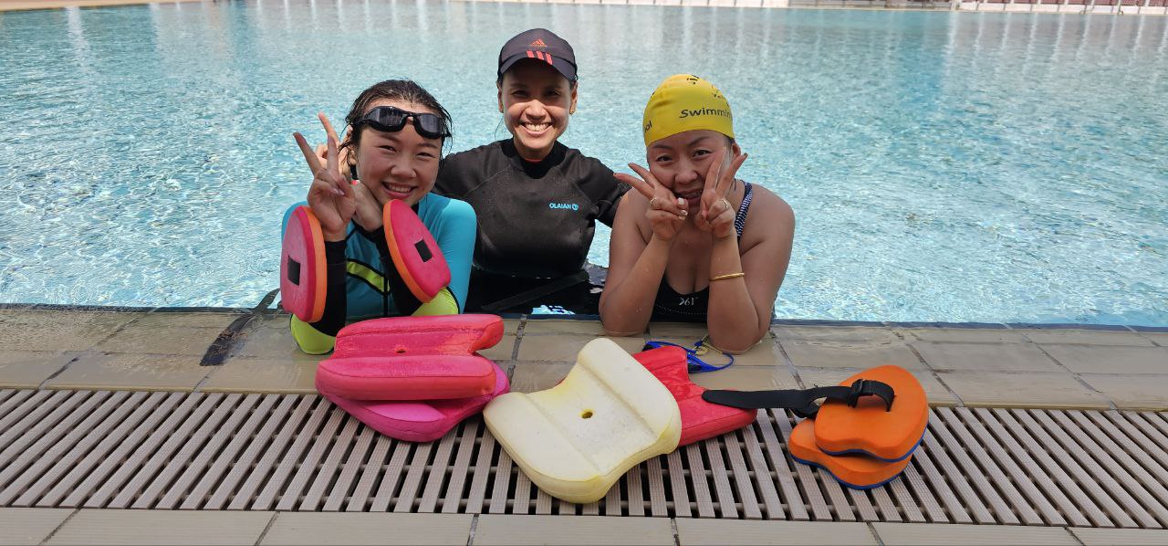 female swimming coaches
